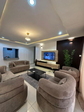 Deluxe Home
